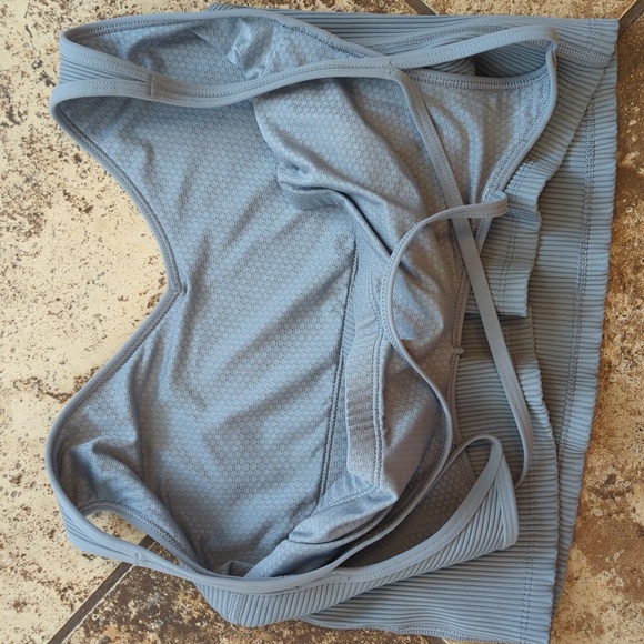 XL Vuori Rib Crop Tank - Picture 6 of 6